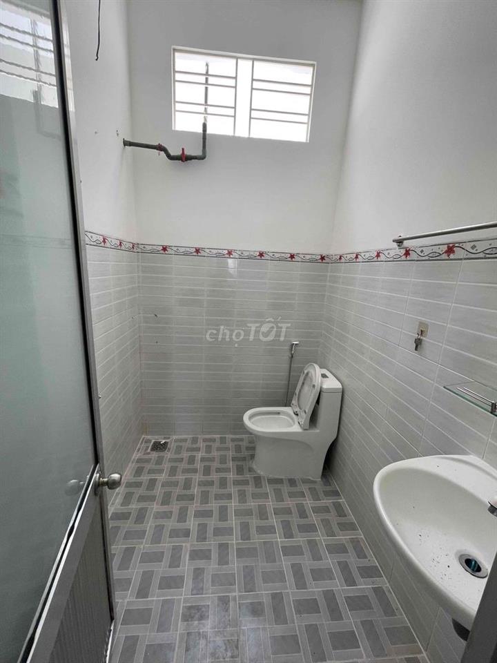 Cho thuê nhà 2 tầng kiệt Hàn Mặc Tử  gần Đống Đa Rộng Rãi