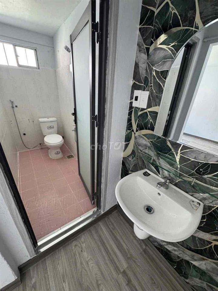 Cho thuê nhà 3 tầng mặt tiền Châu Thượng Văn - Hải Châu Rộng Rãi