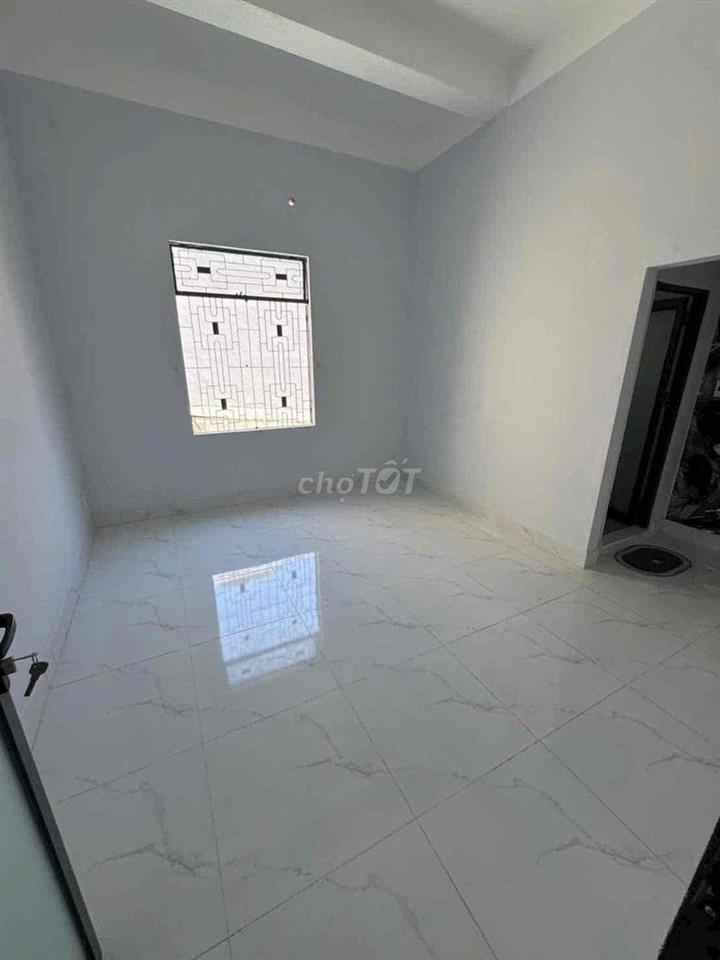 CHO THUÊ NHÀ 3 TẦNG MẶT TIỀN CHÂU THƯỢNG VĂN RỘNG RÃI