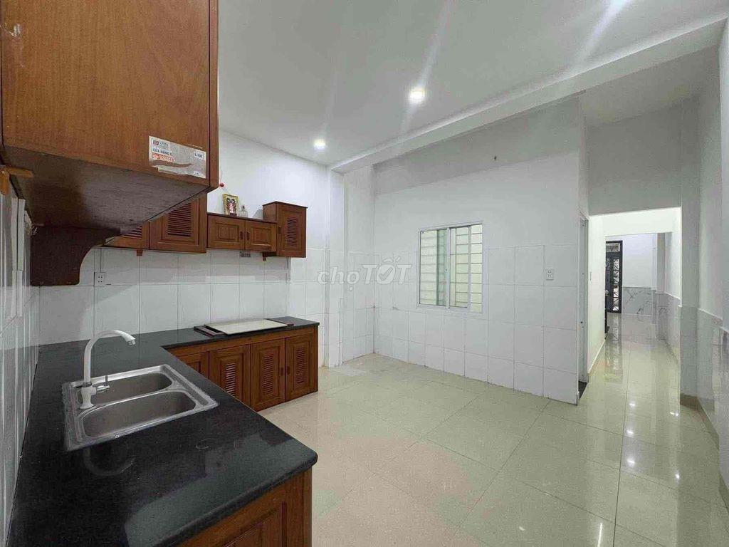 CHO THUÊ MẶT BẰNG KIỆT ÔTÔ HOÀNG DIỆU RỘNG RÃI