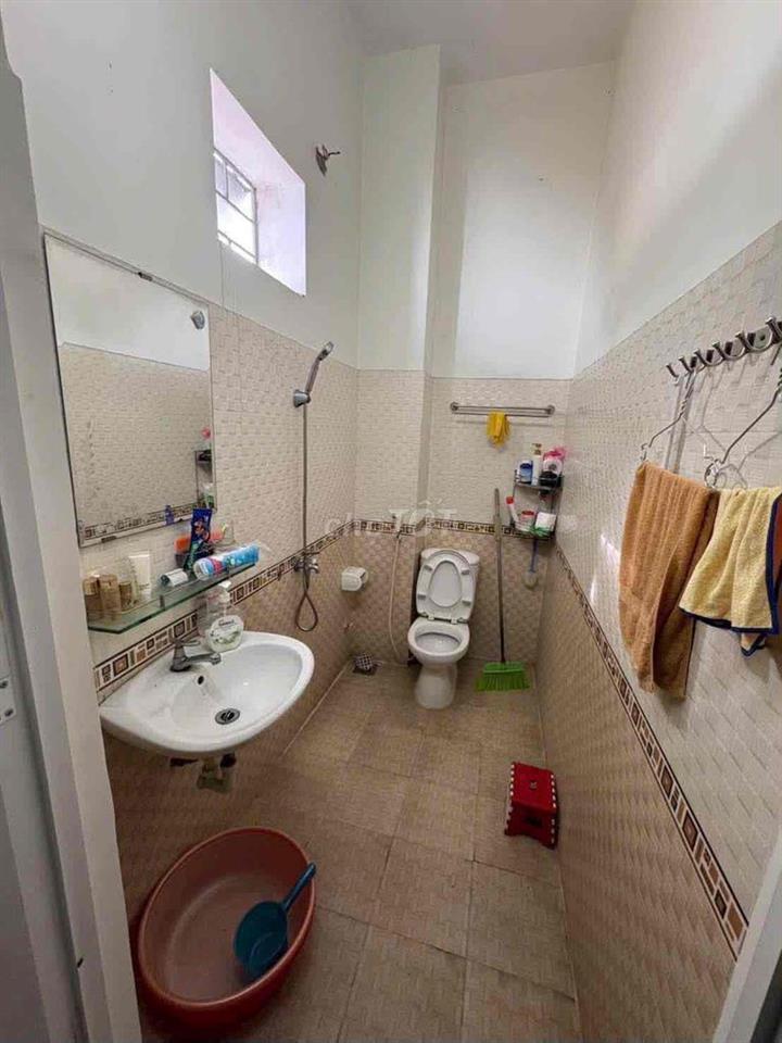 Cho thuê mặt Trần Cừ gần Huỳnh Ngọc Huệ. Nội thất đầy đủ