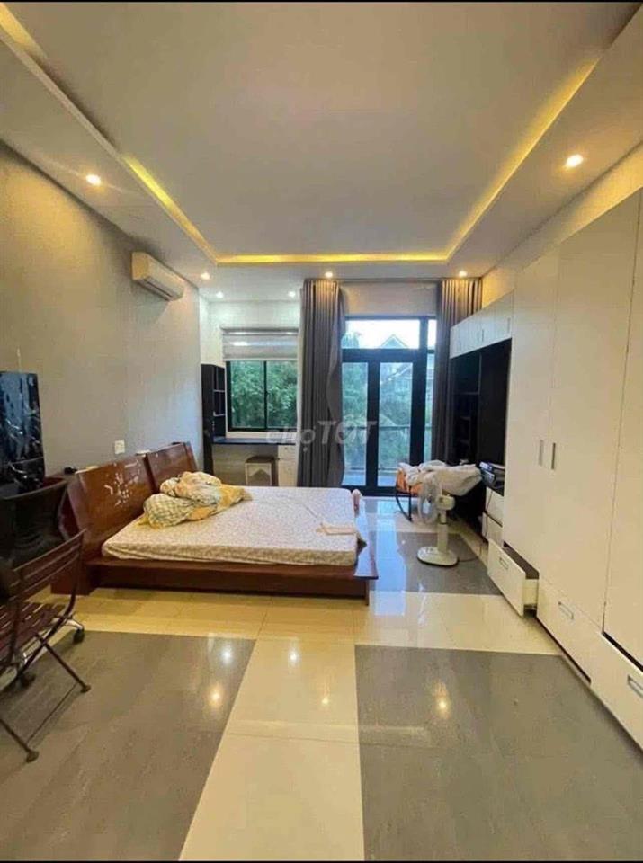 Cho thuê mặt tiền Cao Sơn Pháo gần Bến Xe . Full nội thất