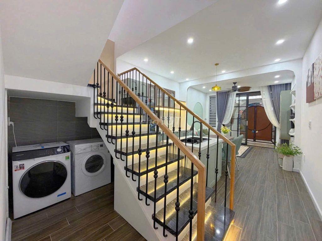 CHO THUÊ NHÀ ĐẸP HOÀNG DIỆU 3 PHÒNG NGỦ