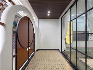 CHO THUÊ NHÀ ĐẸP HOÀNG DIỆU 3 PHÒNG NGỦ