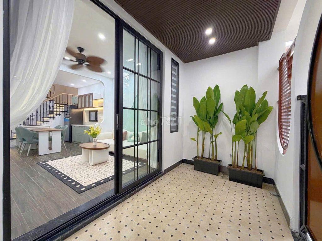 CHO THUÊ NHÀ ĐẸP HOÀNG DIỆU 3 PHÒNG NGỦ
