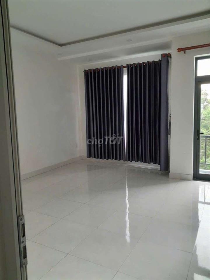 Nhà quách xân khu phước lý