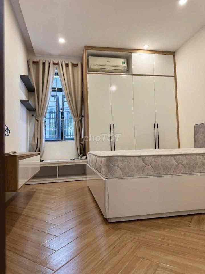 Cho thuê nhà khu Hoà Xuân gần cầu Hoà Xuân. 4pn giá 23 triệu