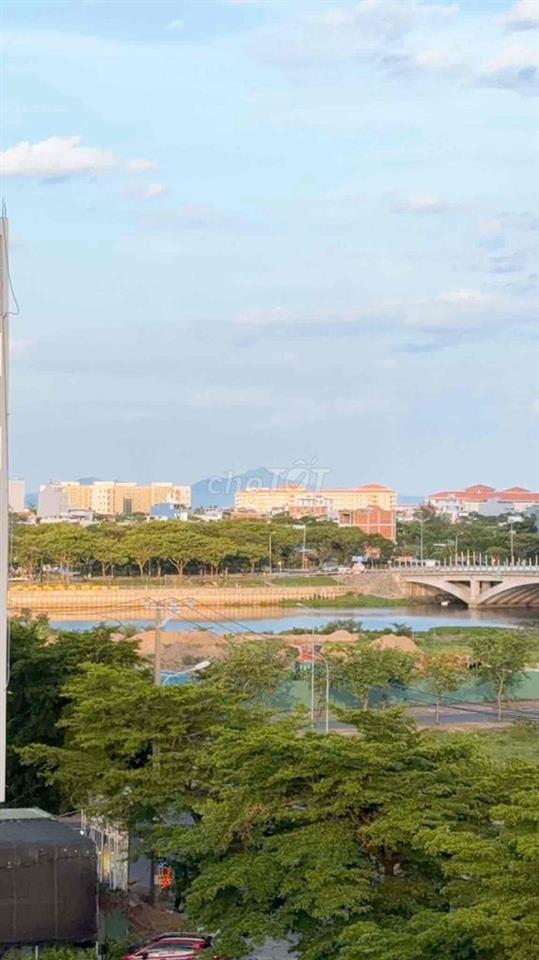 Cho thuê căn hộ khu FPT 1pn 60m2 giá 10 triệu