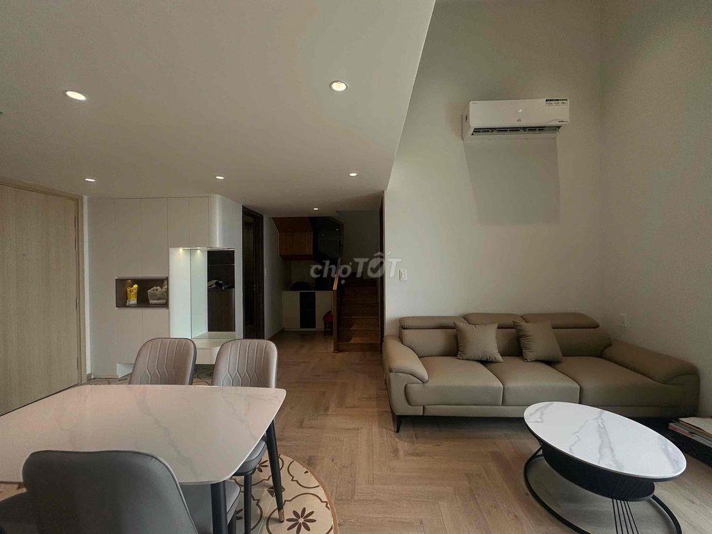 Cho thuê căn hộ tầng cao Ponte gần biển Mỹ Khê 2pn giá 30tr