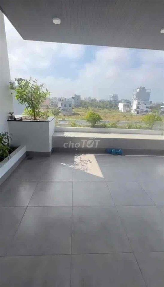Cho thuê nhà khu FPT Hoà Hải NHS 3pn giá 30 triệu