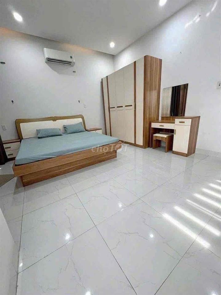 Cho thuê nhà MT Hoà Xuân Mai Chí Thọ 4pn giá 22tr