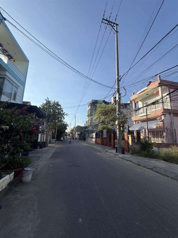mặt tiền Trinh Đường gần Lê Trọng Tấn