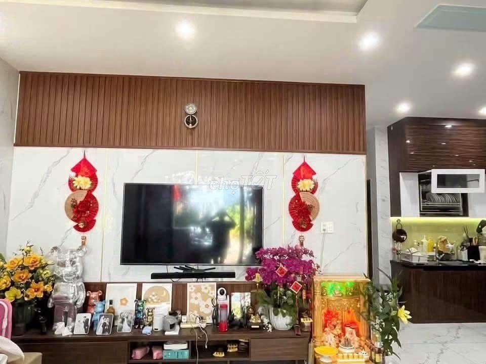 cho thuê nhà mặt tiền Lý Triện