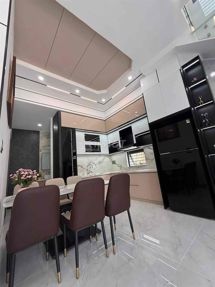 cho thuê Nhà 2 mặt tiền Tô Vĩnh Diện gần bến xe tiếp khách nước ngoài