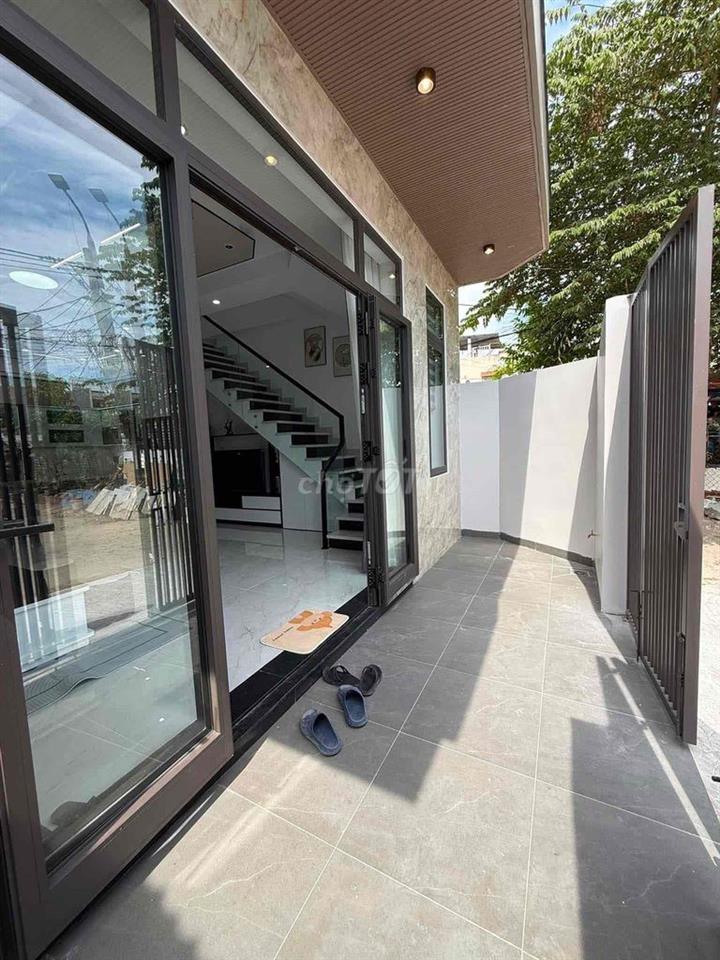 cho thuê Nhà 2 mặt tiền Tô Vĩnh Diện gần bến xe tiếp khách nước ngoài