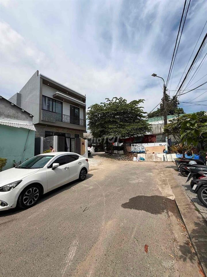 cho thuê Nhà 2 mặt tiền Tô Vĩnh Diện gần bến xe tiếp khách nước ngoài