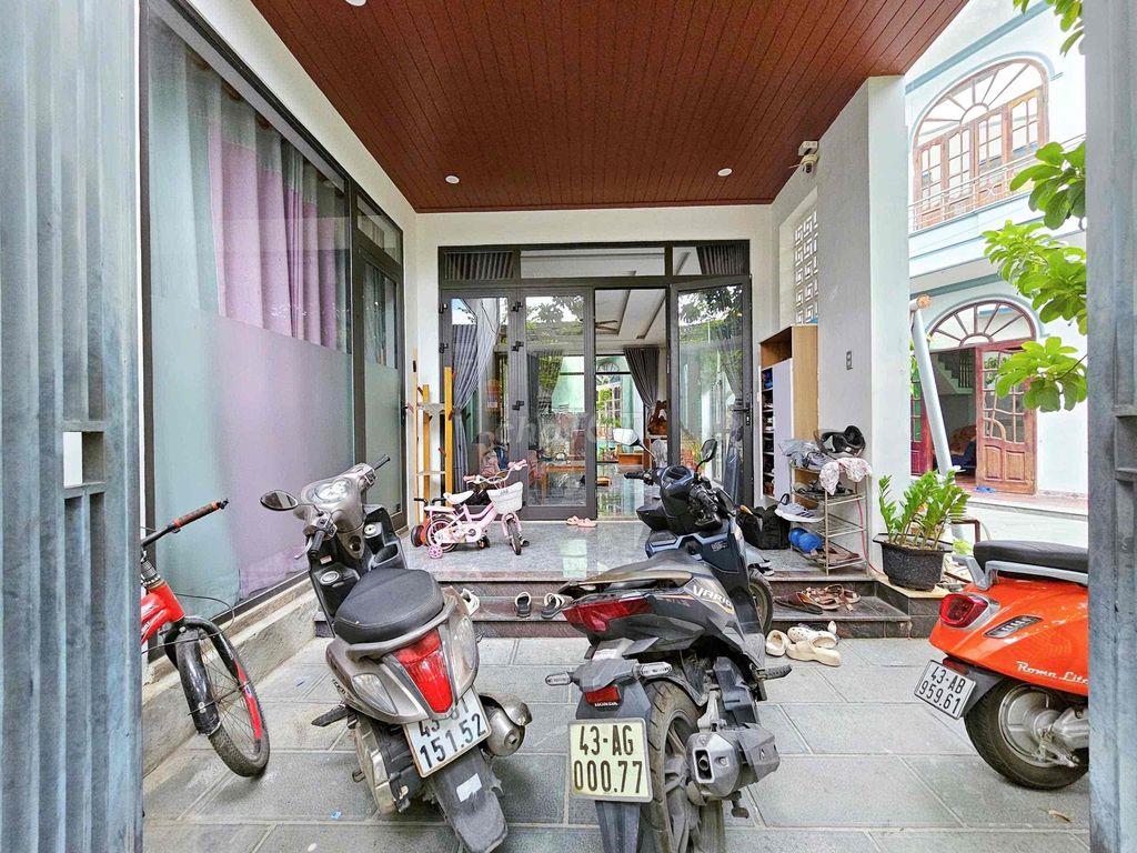 Nhà 2 tầng kiệt ô tô 500 Tôn Đản giá chỉ nhỉnh 3tỷ