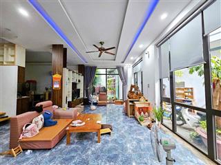 Nhà 2 tầng kiệt ô tô 500 Tôn Đản giá chỉ nhỉnh 3tỷ