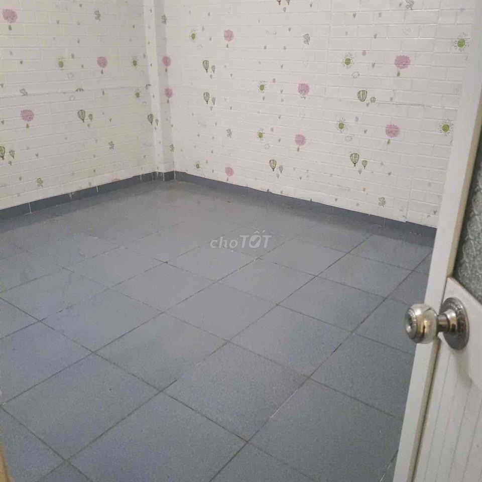 Cho Thuê Nhà 1,5 Tầng MT Đường Hoà Minh 8