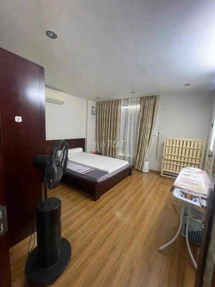 Nhà 4 tầng kiệt Ông Ích Khiêm đầy đủ nội thất