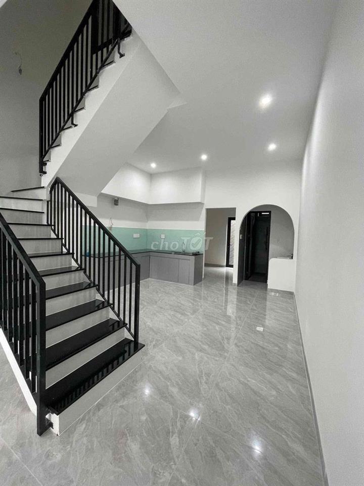 Nhà 3 tầng MT Phước Lý giá chỉ 11 triệu