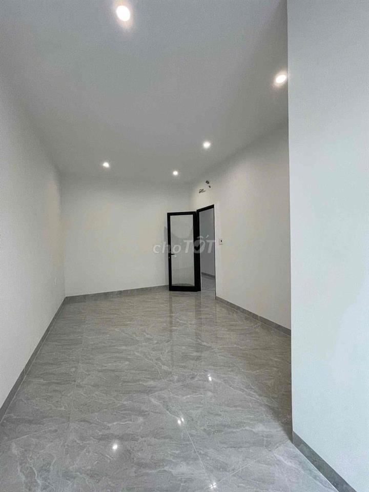 Nhà 3 tầng MT Phước Lý giá chỉ 11 triệu