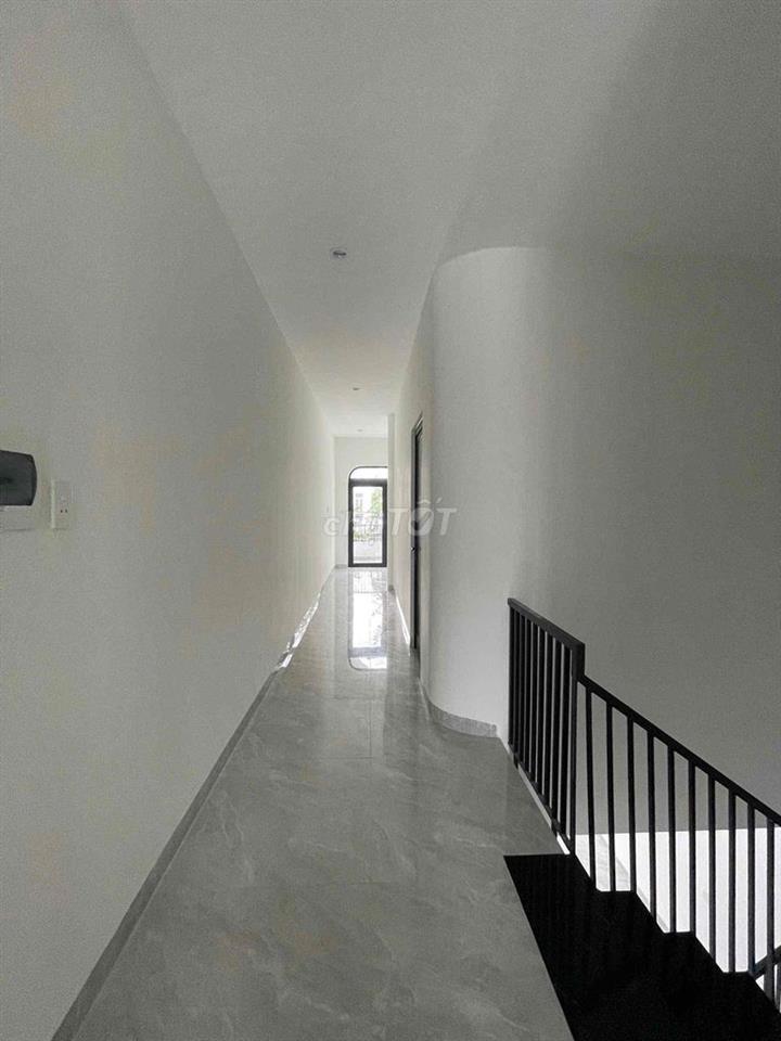 Nhà 3 tầng MT Phước Lý giá chỉ 11 triệu