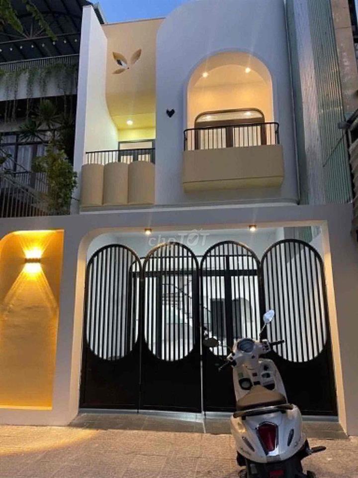 Nhà 3 tầng MT Phước Lý giá chỉ 11 triệu