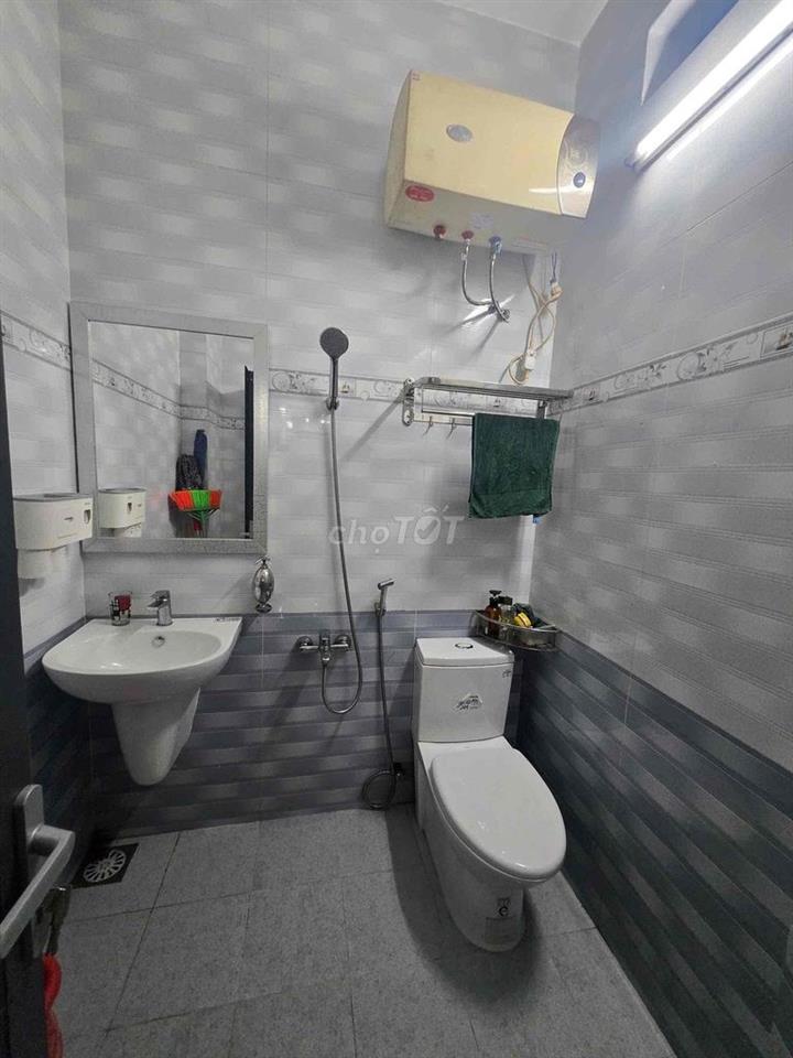 CĂN HỘ LÝ THƯỜNG KIỆT, KHU TRUNG TÂM. YÊN TĨNH, 45m2