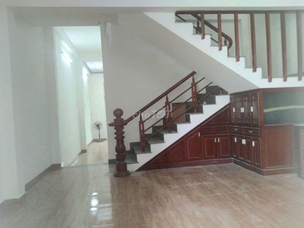 🏡Mình chính chủ cần cho thuê nhà 2 tầng-181 Phù Đổng-Hòa Xuân ***