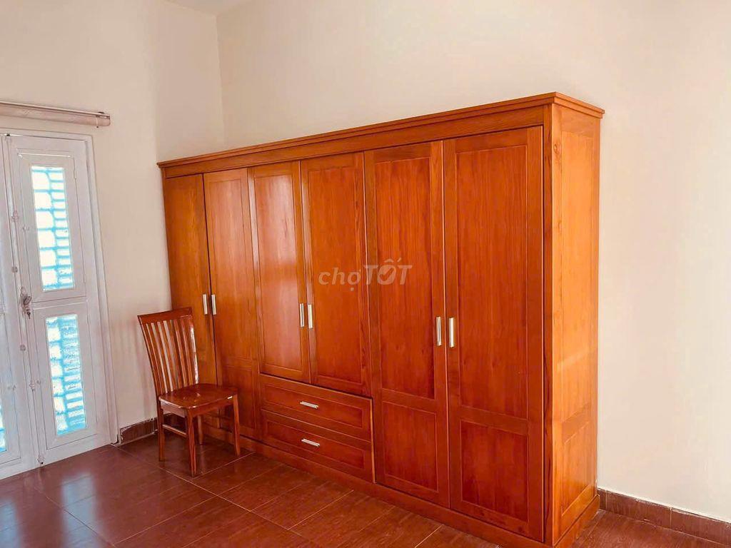 Nhà 3 tầng kiệt LÔ GÓC  kề NGUYỄN HỮU THỌ   - SẴN NỘI THẤT CƠ BẢN