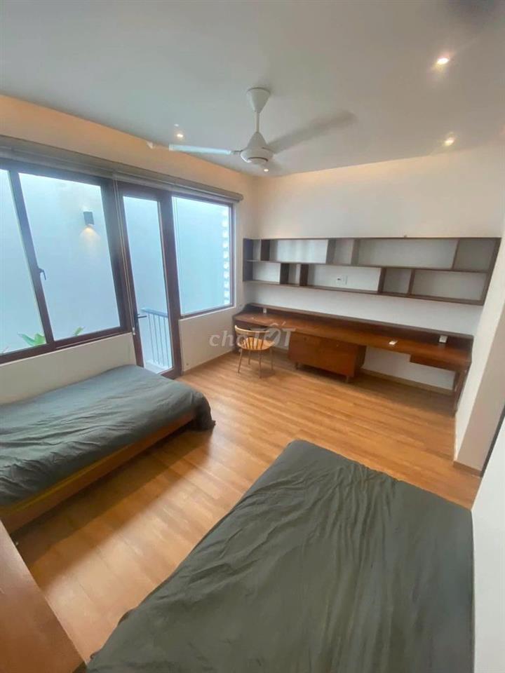 Nhà 4 tầng MT kề HỒ HÁN THƯƠNG - SƠN TRÀ - CÓ NHẬN KHÁCH NƯỚC NGOÀI