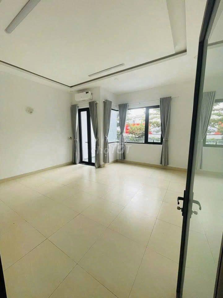 Cho thuê nhà MT  BÙI TRANG CHƯỚC - HÒA XUÂN - đường 10m5
