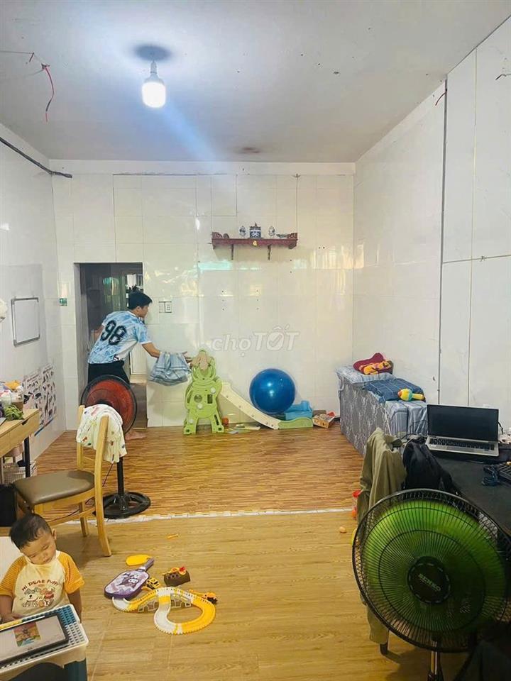 Cho thuê nhà MT 5m5 kề Ỷ LAN NGUYÊN PHI - HOÀ CƯỜNG BẮC