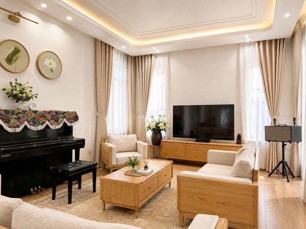 Biệt thự Hoà Xuân