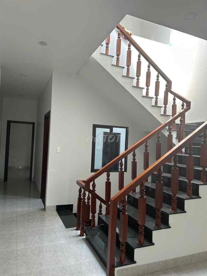 cho thuê nhà 3 tầng khu đô thị Hoà Xuân đường Diên Hồng