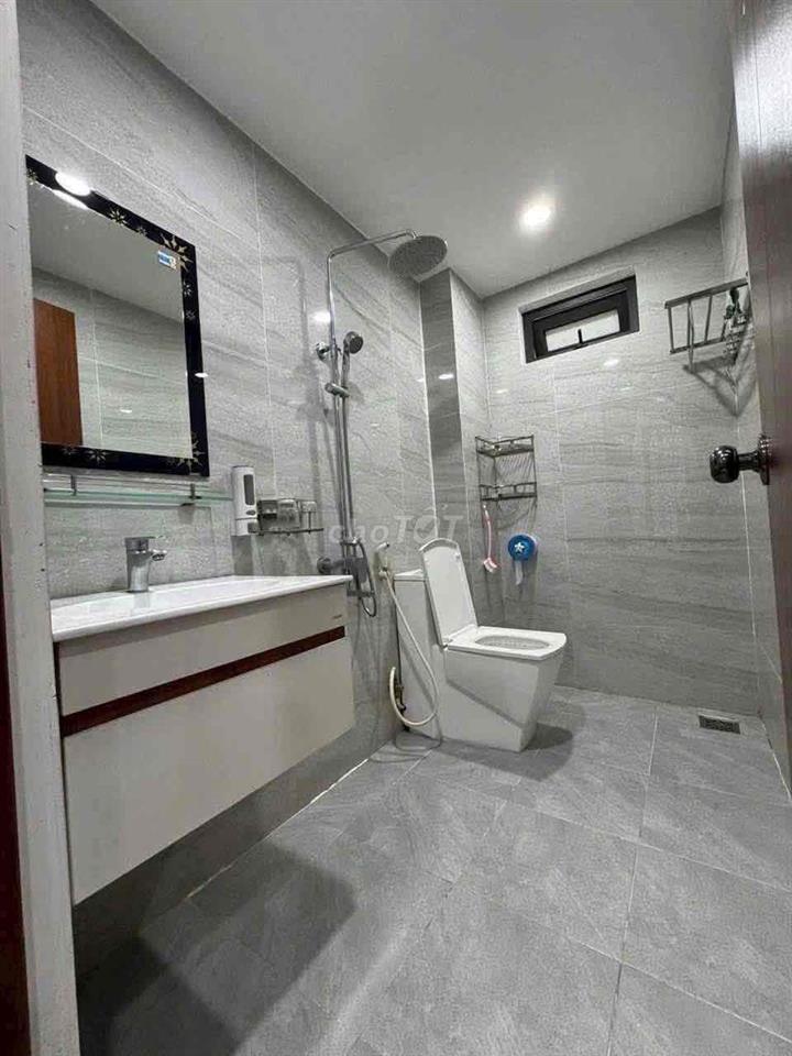 CHO THUÊ NHÀ 3.5 TẦNG HOÀ XUÂN GẦN NGAY NGUYỄN PHƯỚC LAN