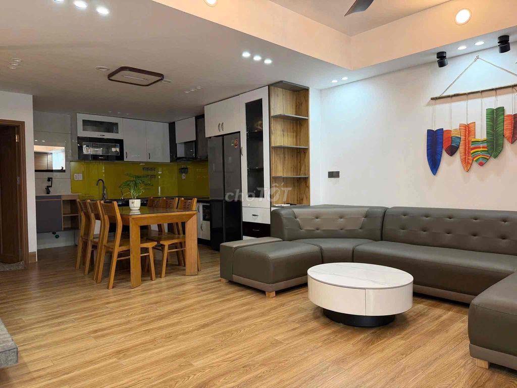 Cho thuê nhà 3 tầng đường Đinh Văn Chấp - Hoà Xuân