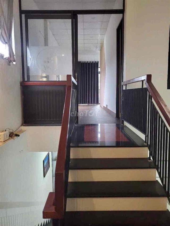 Cho Thuê Nhà 2 Tầng Giá Rẻ đường Âu Dương Lân Hoà Xuân