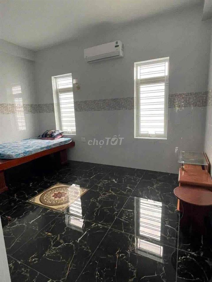 NHÀ VƯỜN GẦN CẦU SÔNG HÀN,3PN,3WC