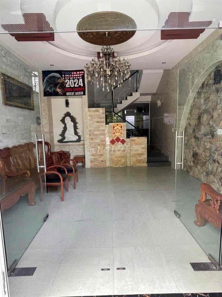 NHÀ VƯỜN GẦN CẦU SÔNG HÀN,3PN,3WC