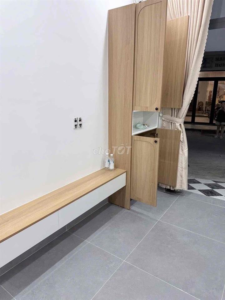 NHÀ ĐẸP TÔ HIẾN THÀNH,3PN,3WC