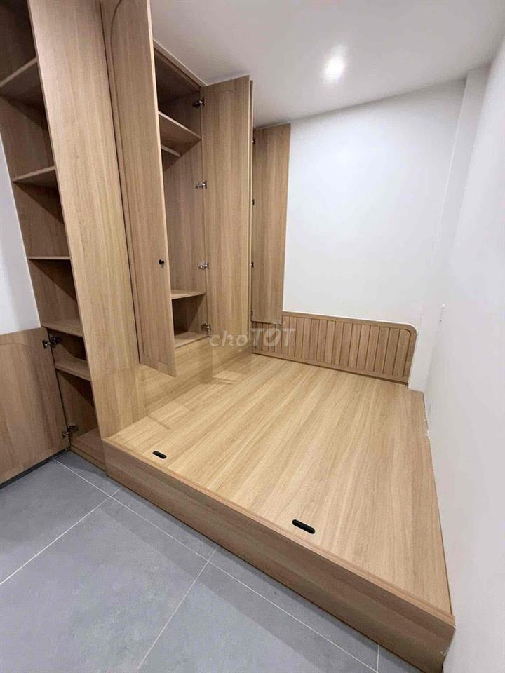 NHÀ ĐẸP TÔ HIẾN THÀNH,3PN,3WC