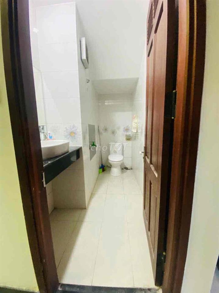 NHÀ FULL NỘI THẤT GẦN BIỂN, 4PN,3WC