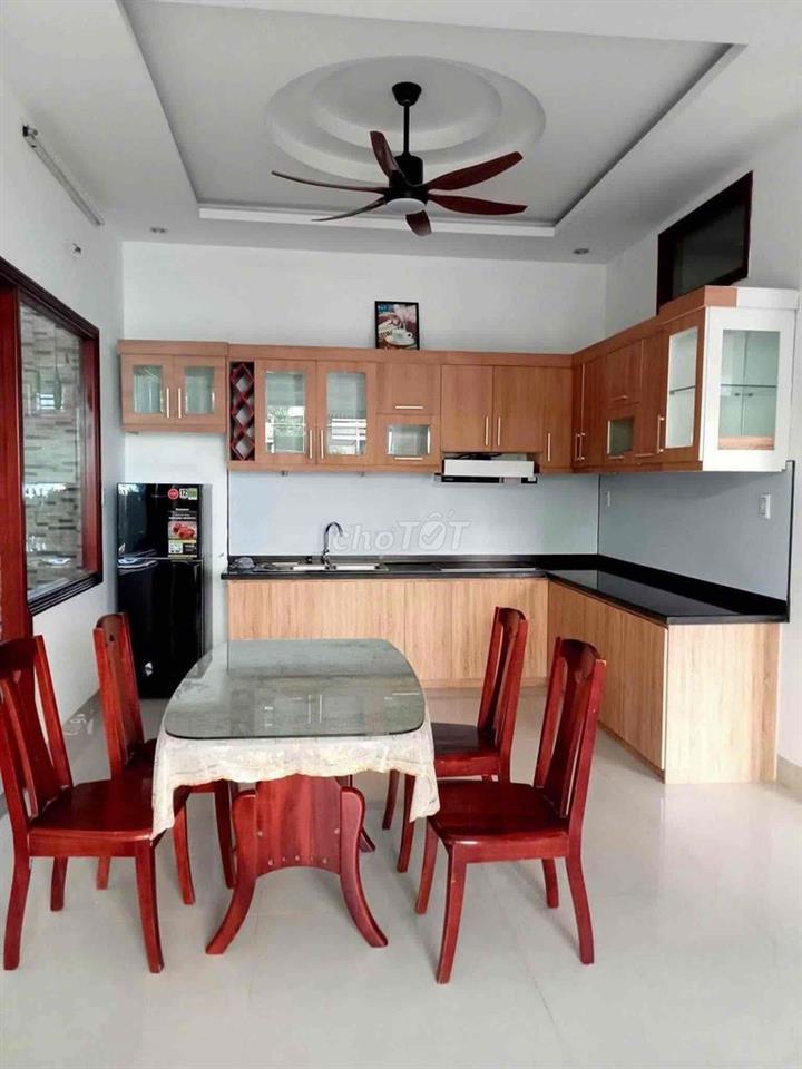 NHÀ ĐẸP ĐA MẶN ĐÔNG,4PN,2WC