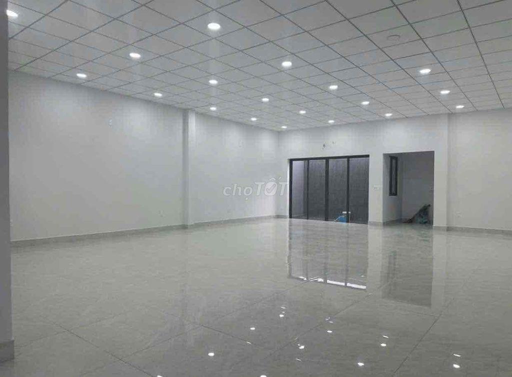 Mặt Bằng Cho Thuê 120m Ngang 8m Đường 10m5 Chính Hữu