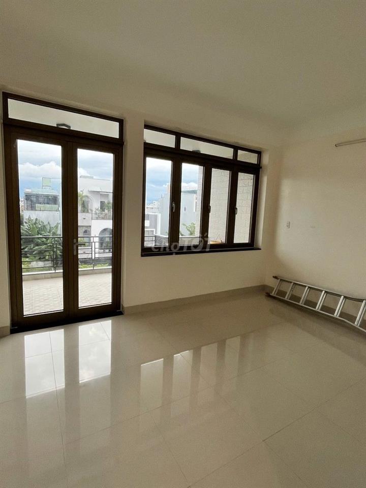 Cho thuê nhà 3 tầng full nội thất gần Minh Mạng, 4PN, 20 triệu