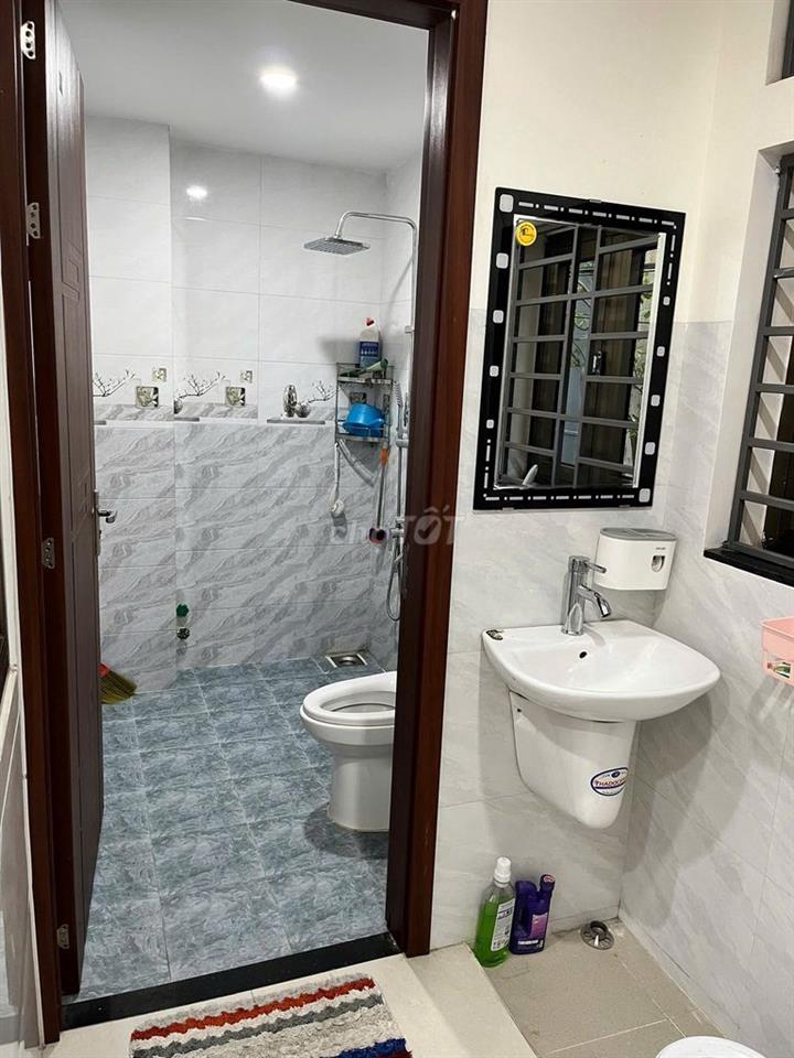 Cho thuê nhà 3 tầng full nội thất gần Minh Mạng, 4PN, 20 triệu