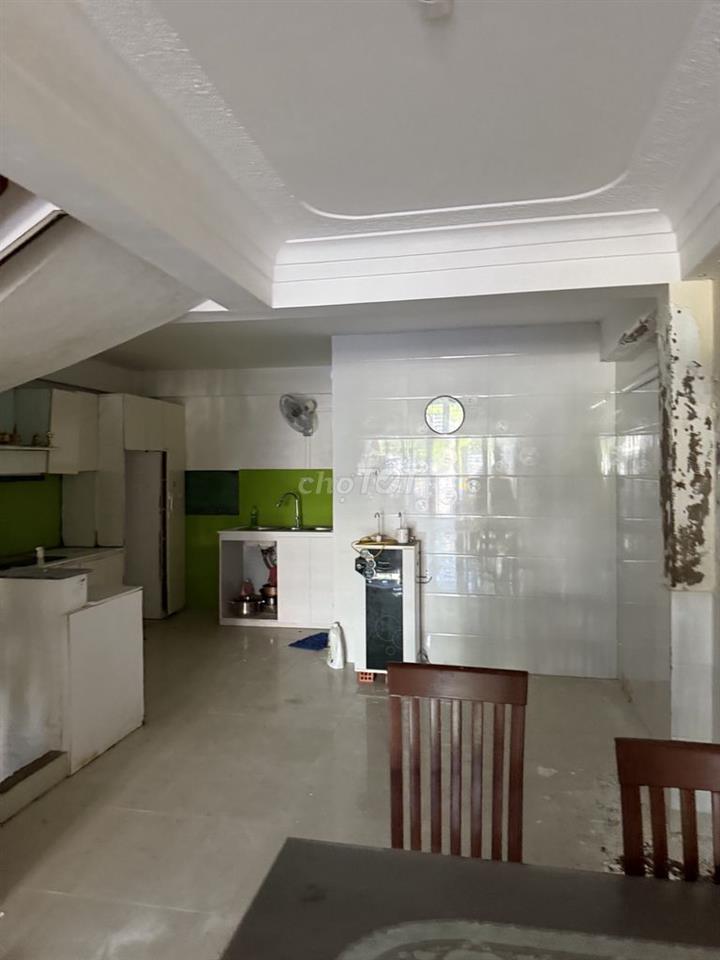 Nhà 3 Tầng Gần Cầu Rồng – Phù Hợp Ở & Kinh Doanh (25 Tr/Tháng)