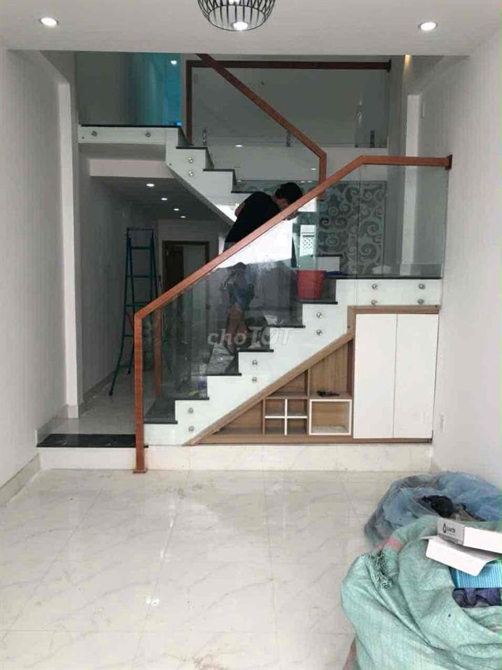 nhà kiệt Phạm Văn Nghị